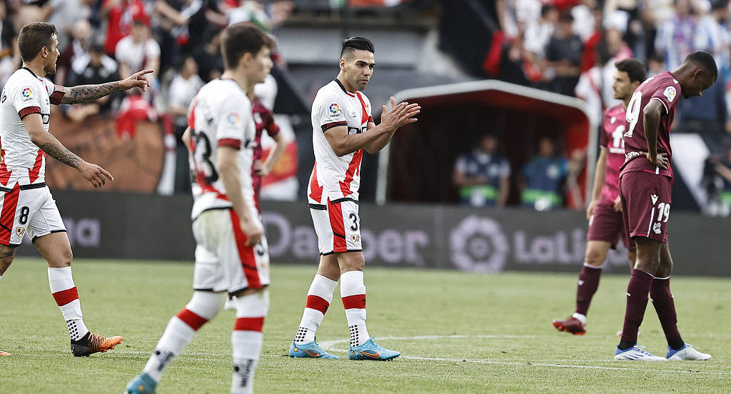 清晨比利亚雷亚尔调整名单以备法国杯今夜布莱顿备战英超,现场解说直呼:窗口期皇家社会状态回暖的简单介绍 清晨比利亚雷亚尔调整名单以备法国杯今夜布莱顿备战英超,现场解说直呼:窗口期皇家社会状态回暖的简单介绍