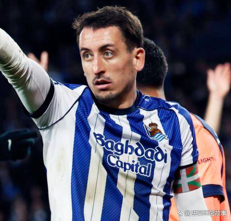 清晨比利亚雷亚尔调整名单以备法国杯今夜布莱顿备战英超,现场解说直呼:窗口期皇家社会状态回暖的简单介绍 清晨比利亚雷亚尔调整名单以备法国杯今夜布莱顿备战英超,现场解说直呼:窗口期皇家社会状态回暖的简单介绍